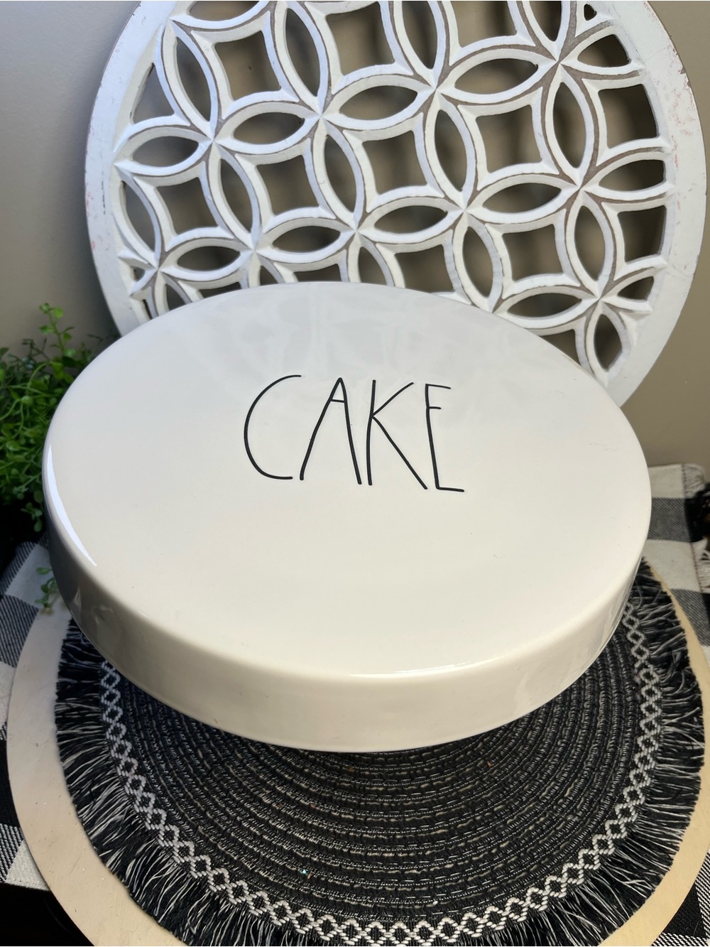 Rae Dunn Artisan Collection White Ceramic Cake/ Dessert Holder